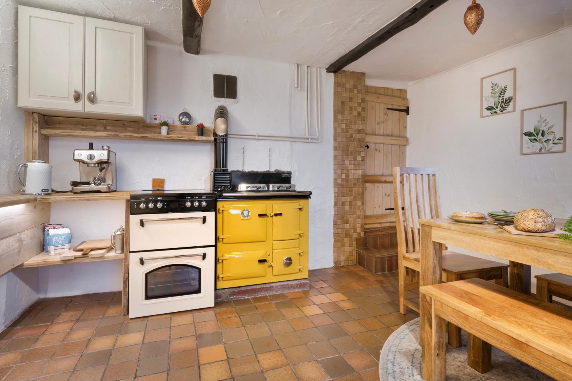 The Gilpin Farmhouse, Lake District Getaway Levens المظهر الخارجي الصورة
